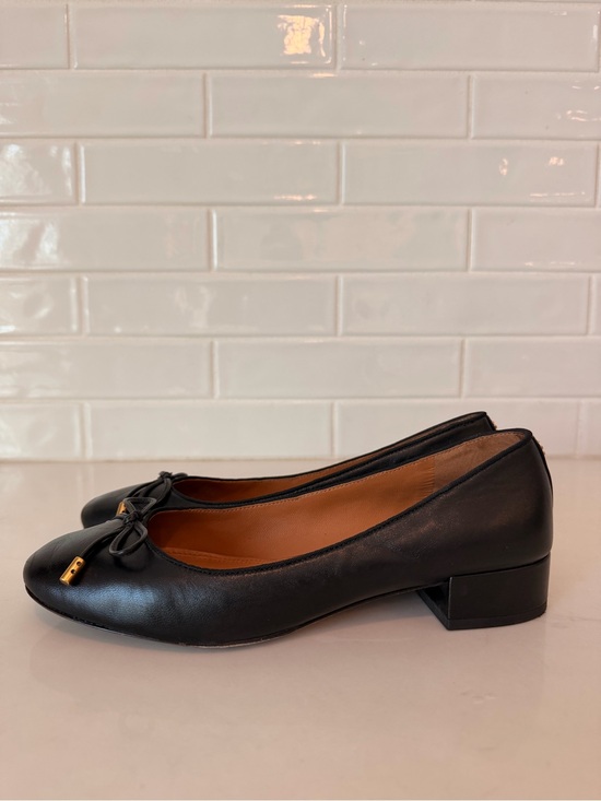 Tory Burch Shoes - TORY BURCH BROOKE BOW 25MM BALLET IN PERFECT BLACK HEELS SIZE 7M